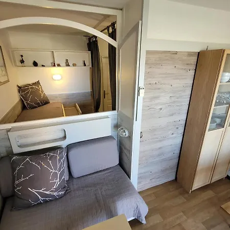 Apartment Studio Port D' Vue Mer Et Sur Les Iles D'or Hyères